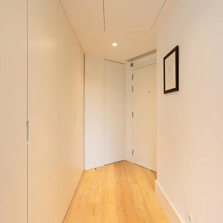 Chic 1-br Flat In Award-winning Building Apartmán Porto