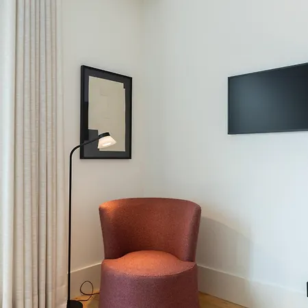 Chic 1-br Flat In Award-winning Building Apartmán Porto